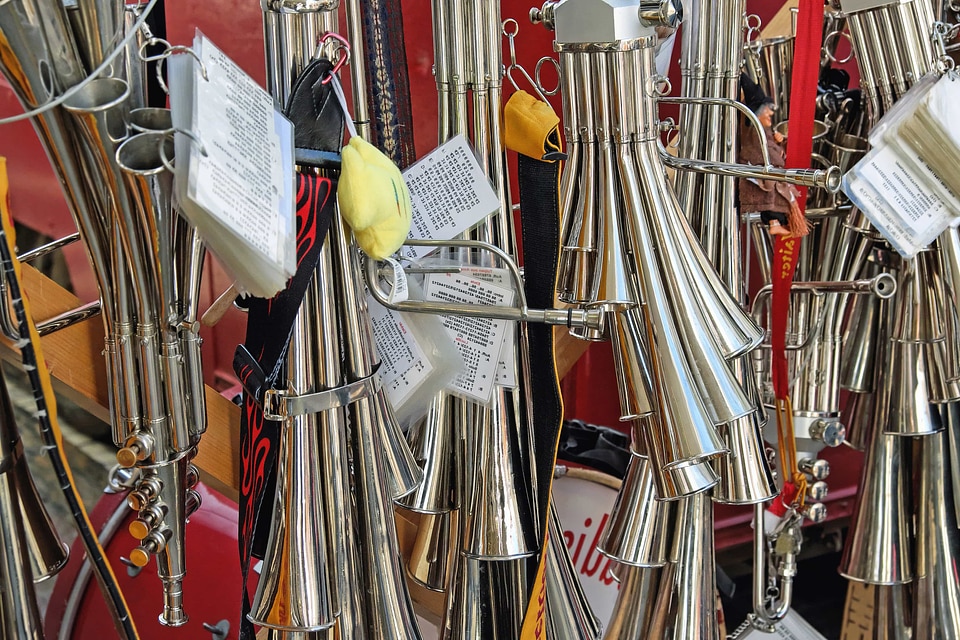 Instrument melody metal
