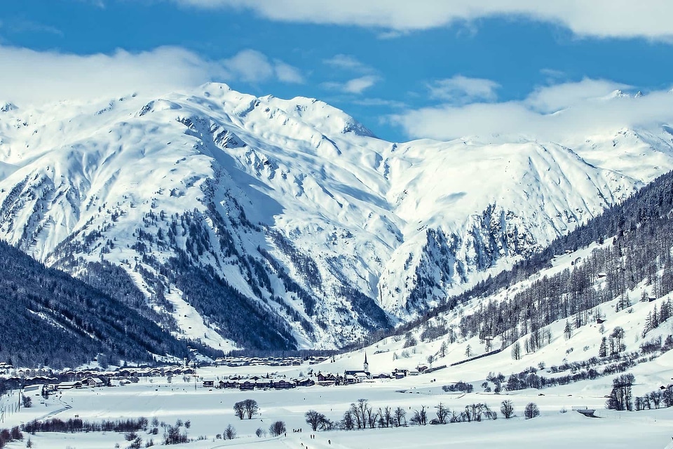 Altitude climate cold