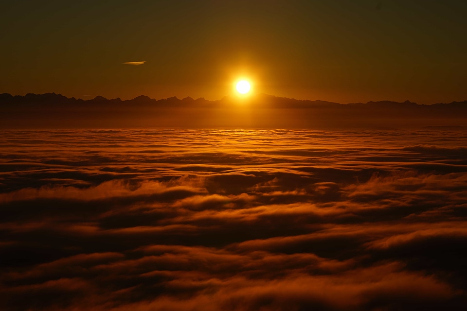 Backlight dawn dusk