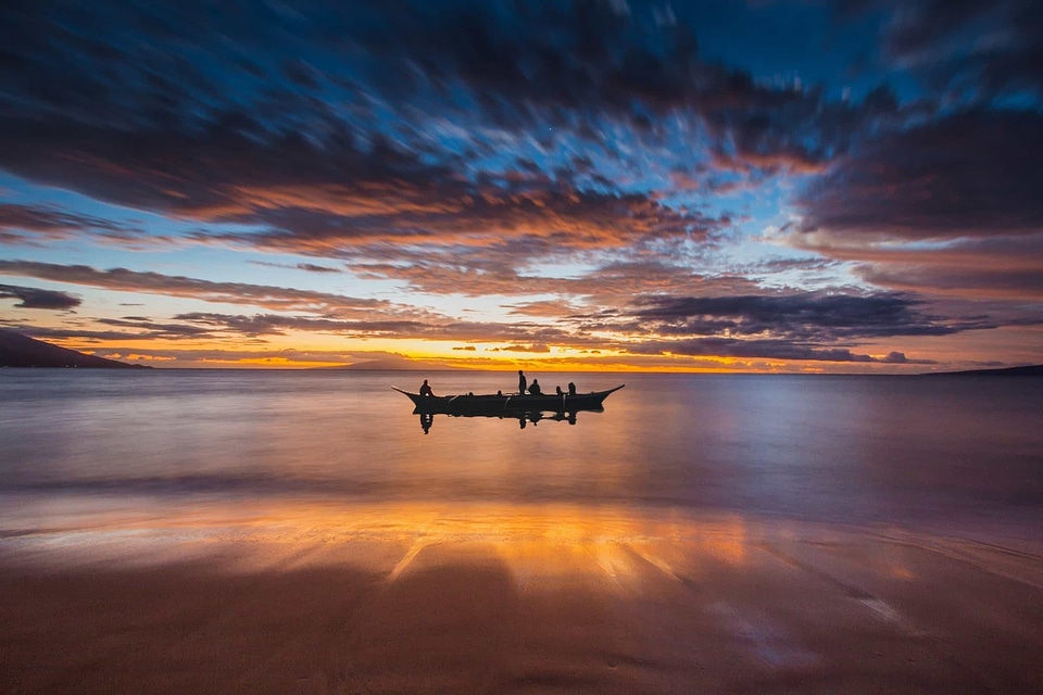 Backlight bay beach