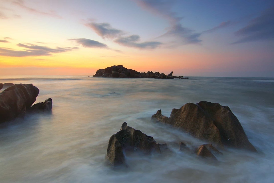 Backlight bay beach photo