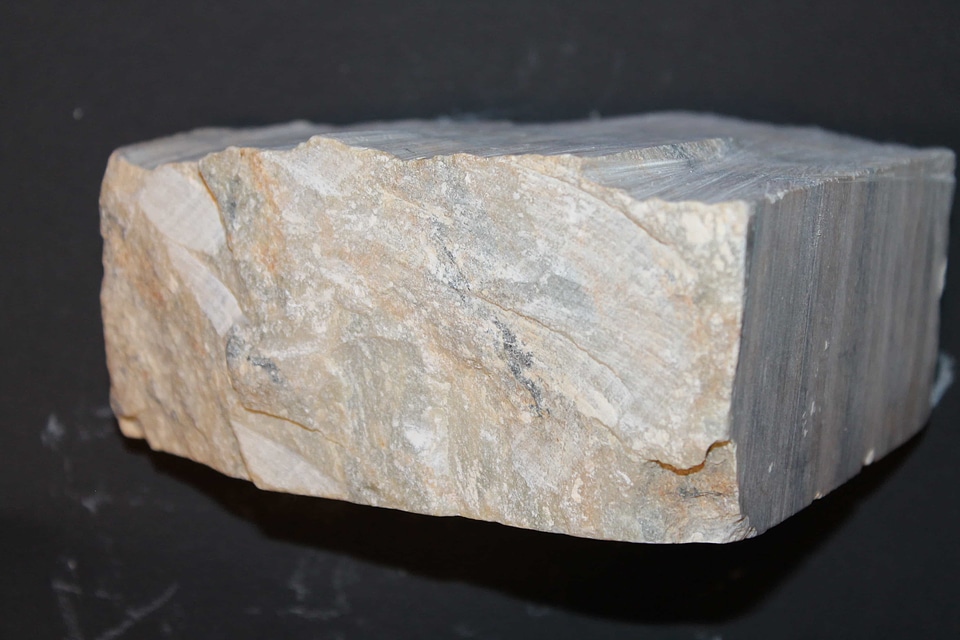 Cube detail geology