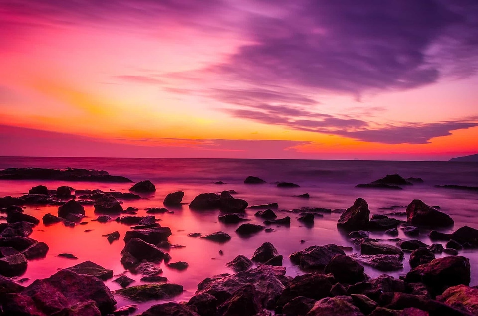 Backlight bay beach