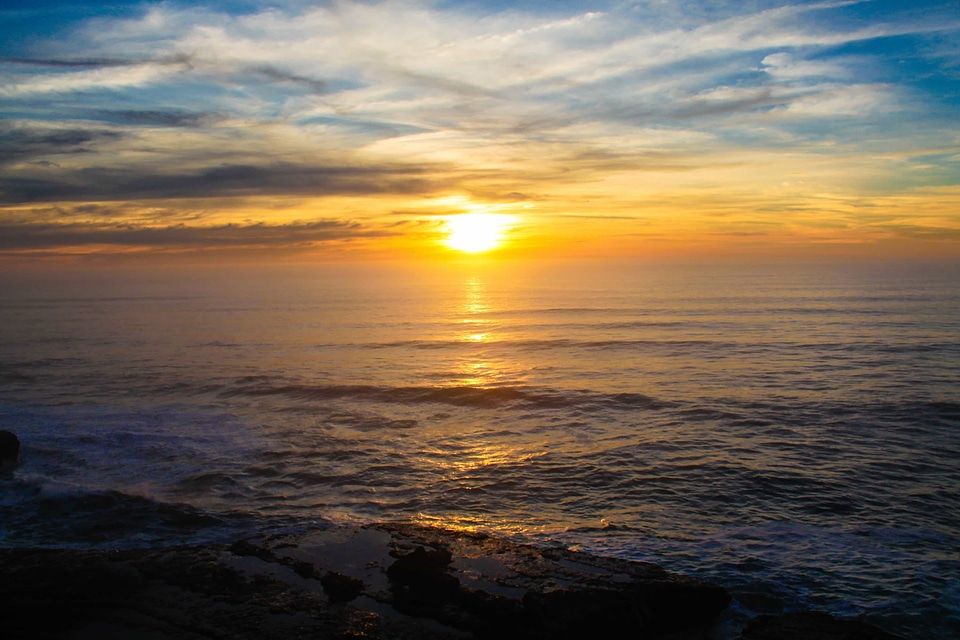 Backlight bay beach