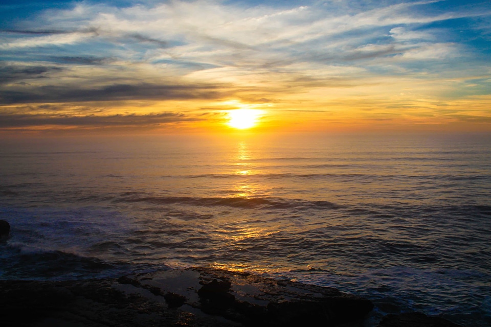 Backlight bay beach photo