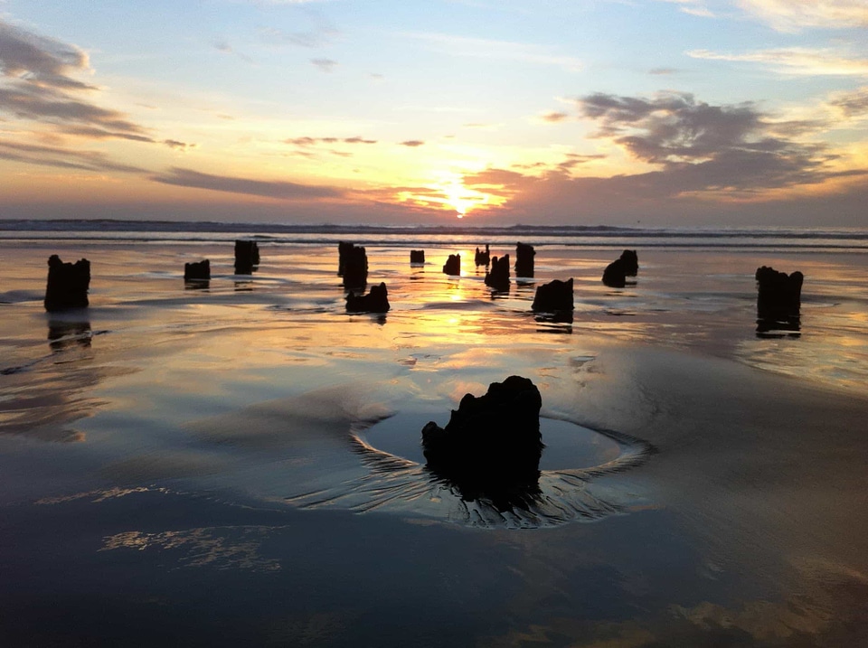 Backlight bay beach photo