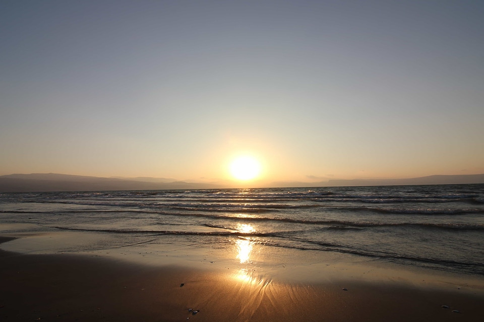 Backlight bay beach photo