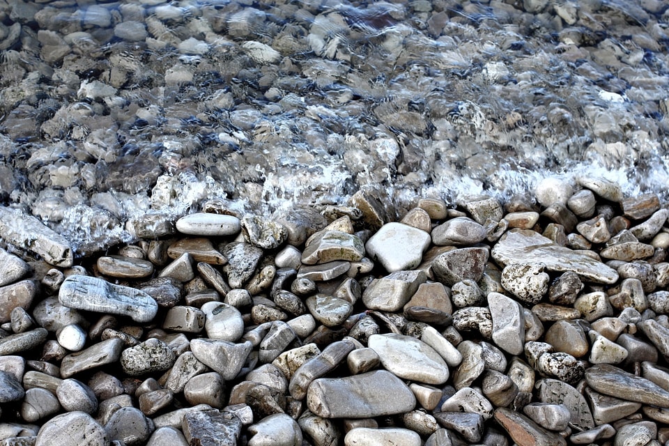 Lake stony beach beachfront
