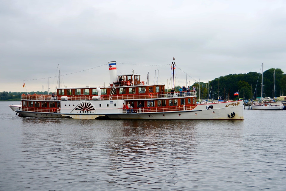 Boat cargo cargo ship