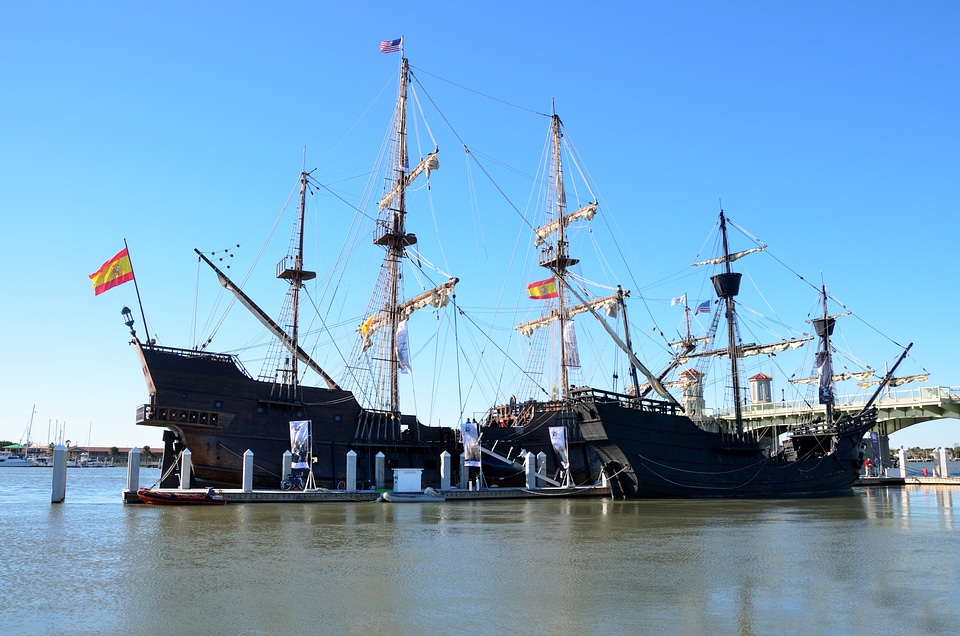 Boat harbor ocean photo