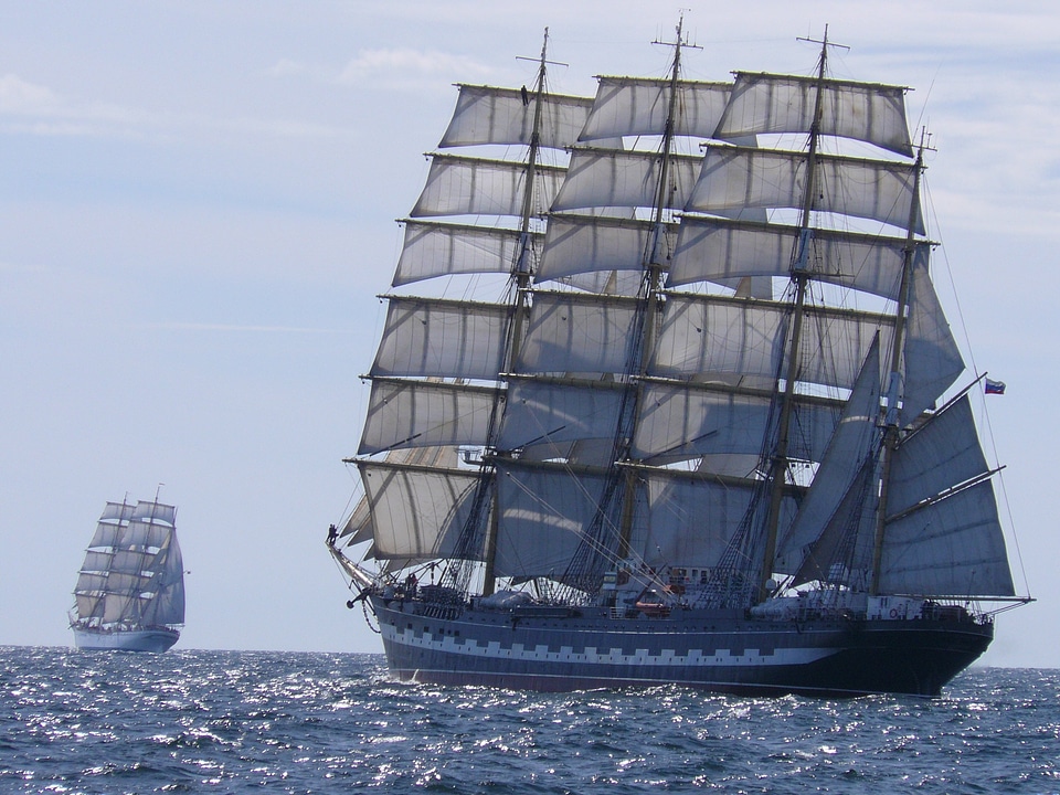 Beautiful Photo boat navy