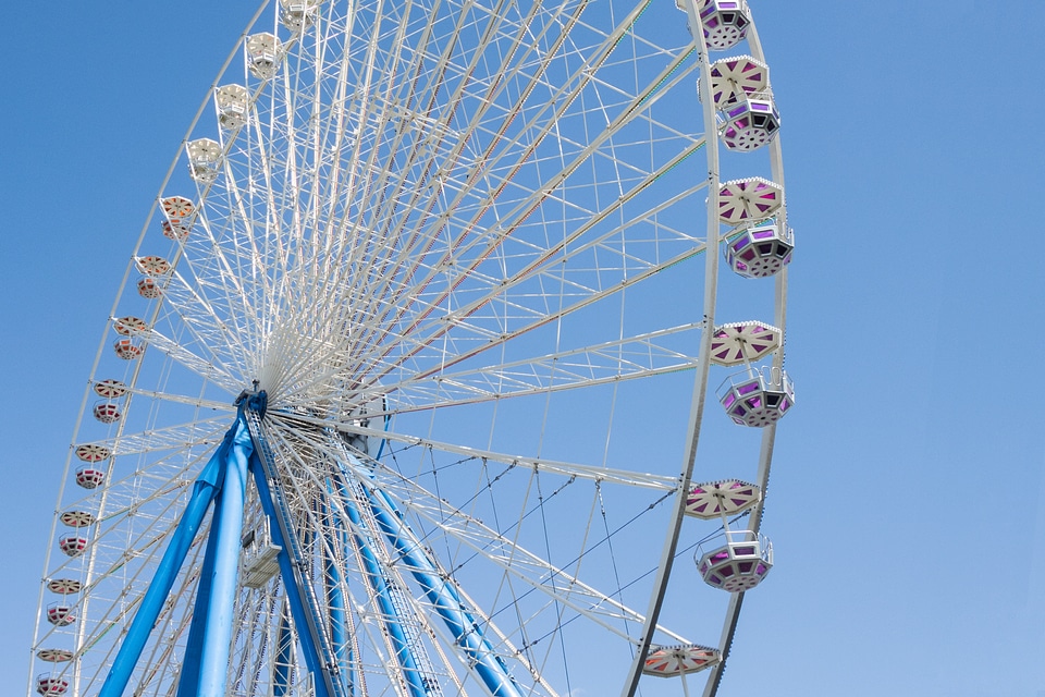 Ride folk festival carnies