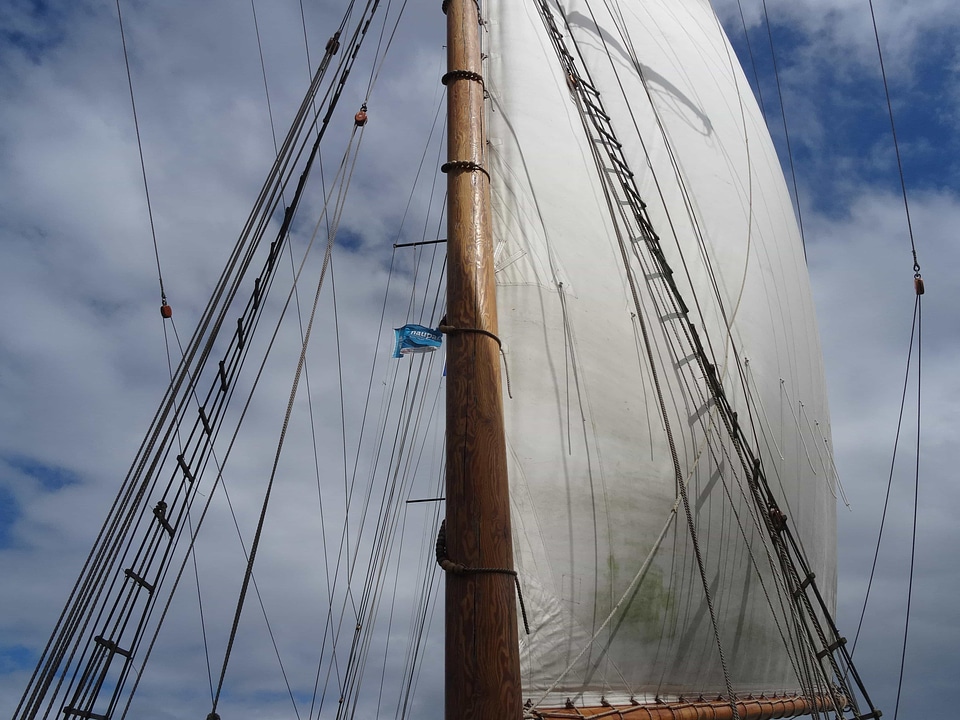 Boat equipment gear