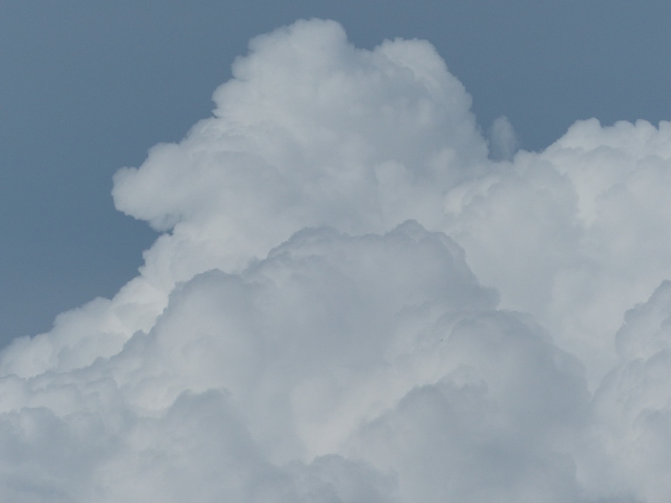 Cloud tower thundercloud white