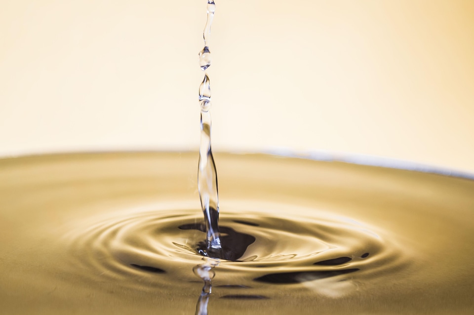 Bubble drink droplet