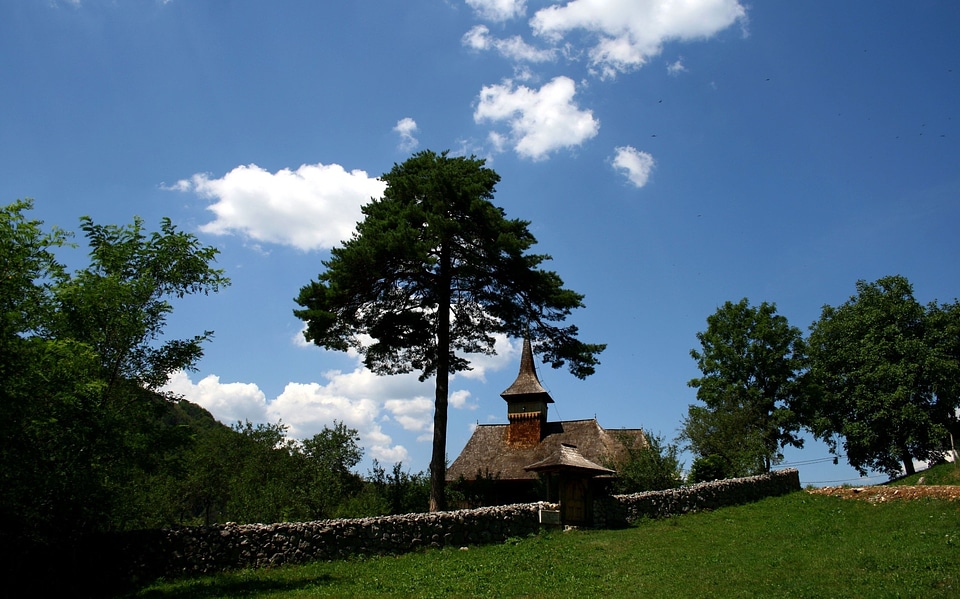 Rural religion architecture