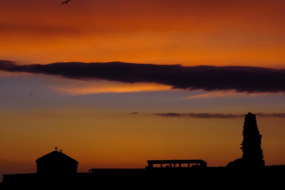 Atmosphere backlight cloud