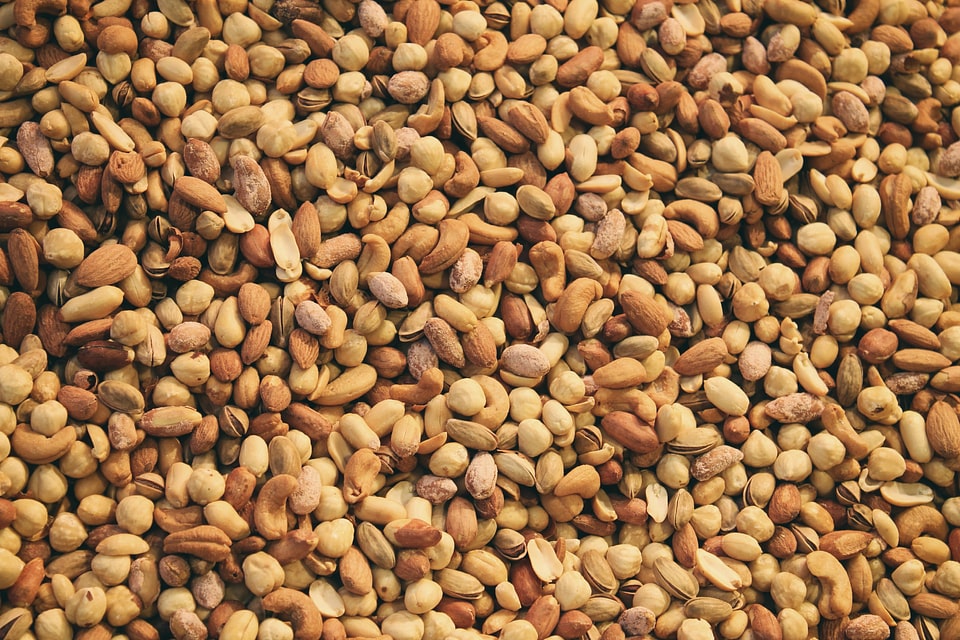 Brown calorie cereal