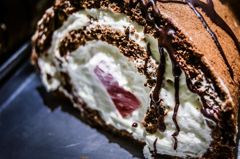 Biscuit cake calorie