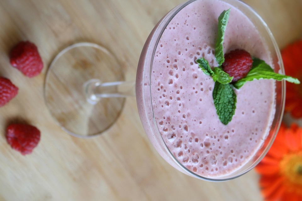 Berry breakfast cream