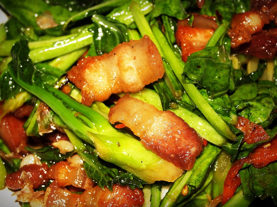 Appetizer asparagus beef