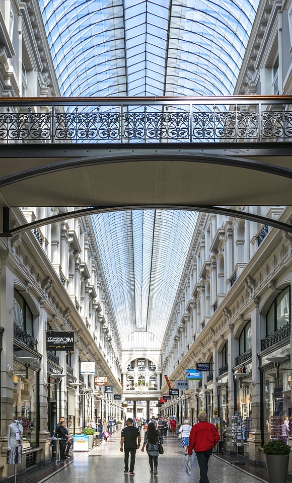 Arch architecture city