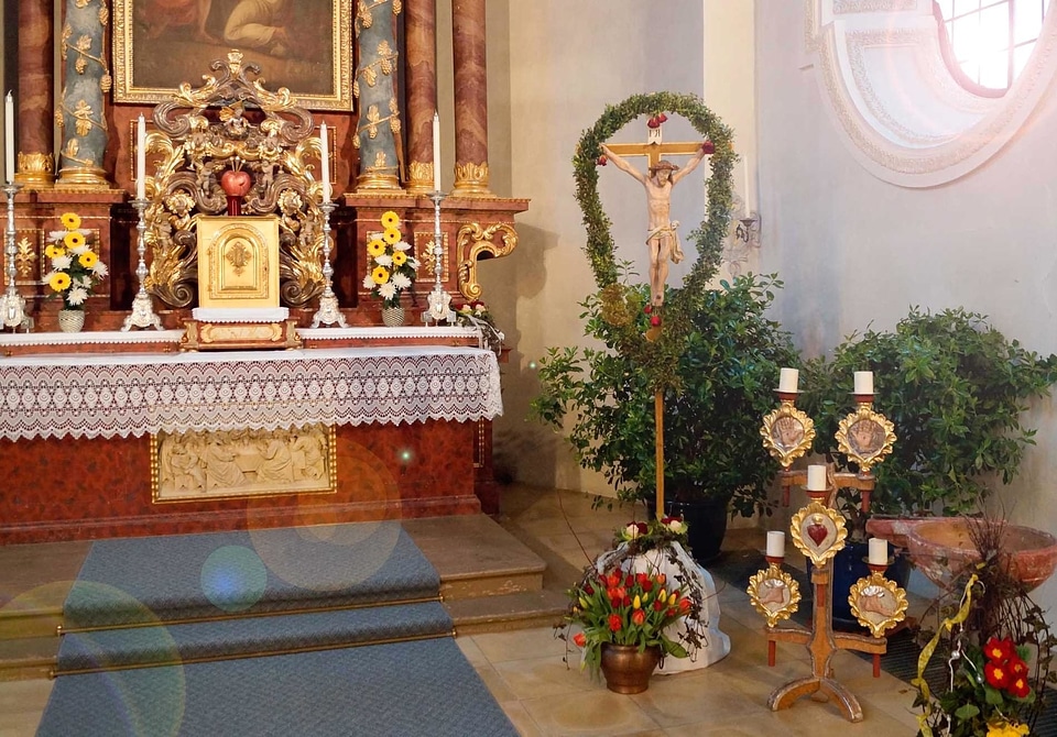 Altar architectural style architecture