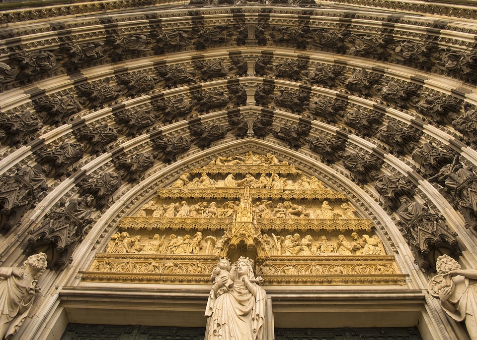 Arch architecture art