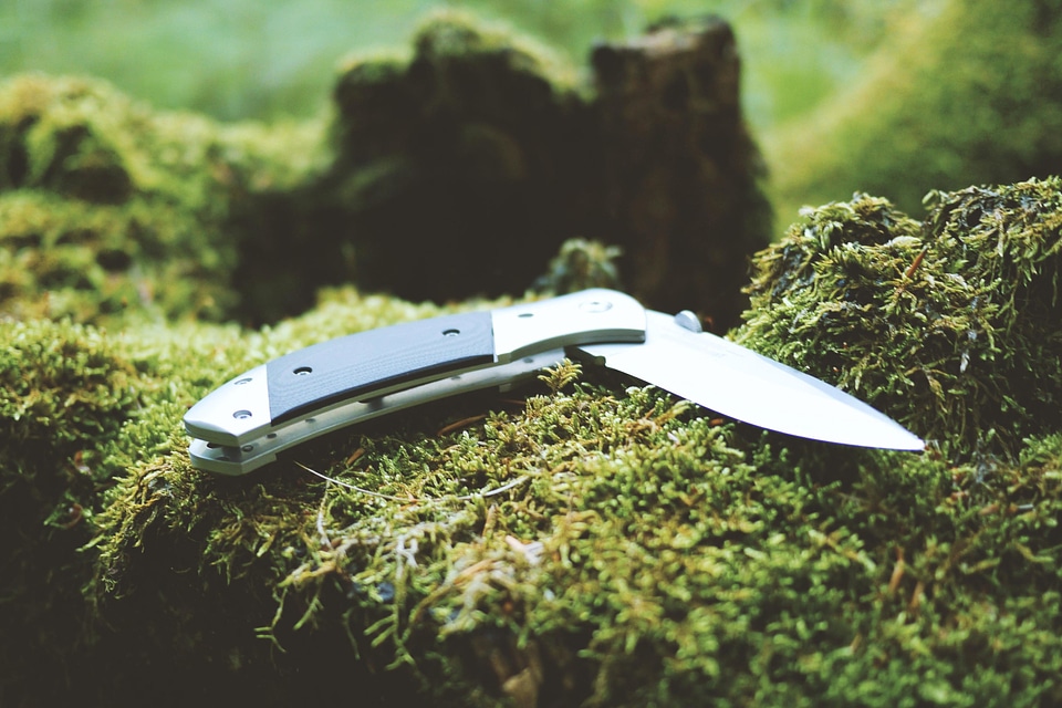 Blade equipment flora