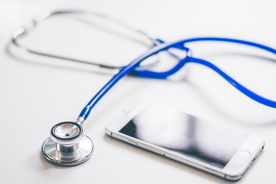 Cardiology cellphone device