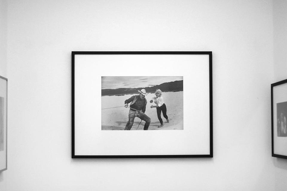 Art frame monochrome
