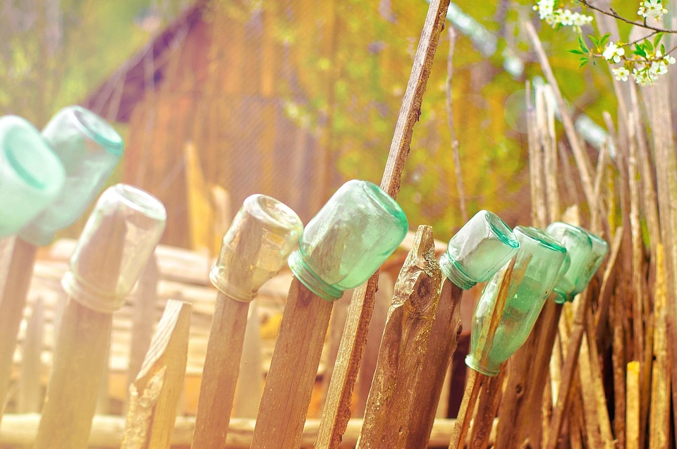Bottle fence glass