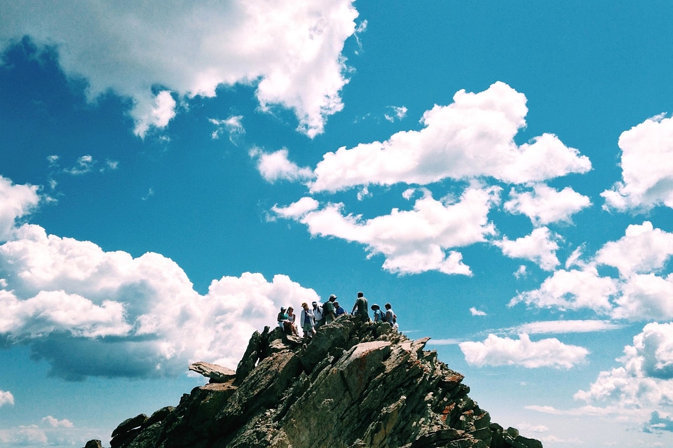 Cloud crowd daylight