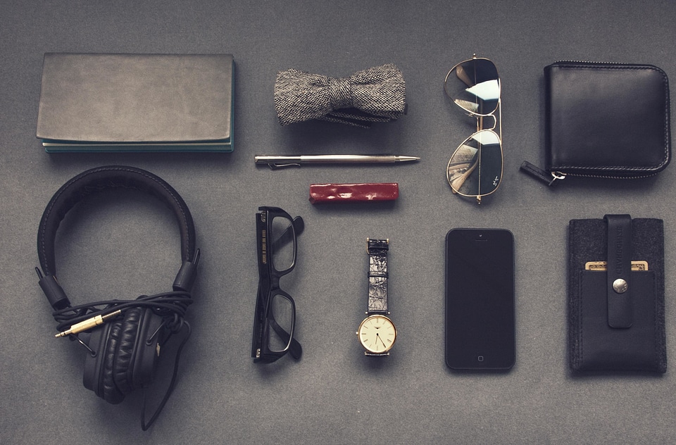Equipment eyeglasses headphones