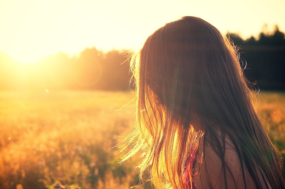 Backlight beautiful photo blonde