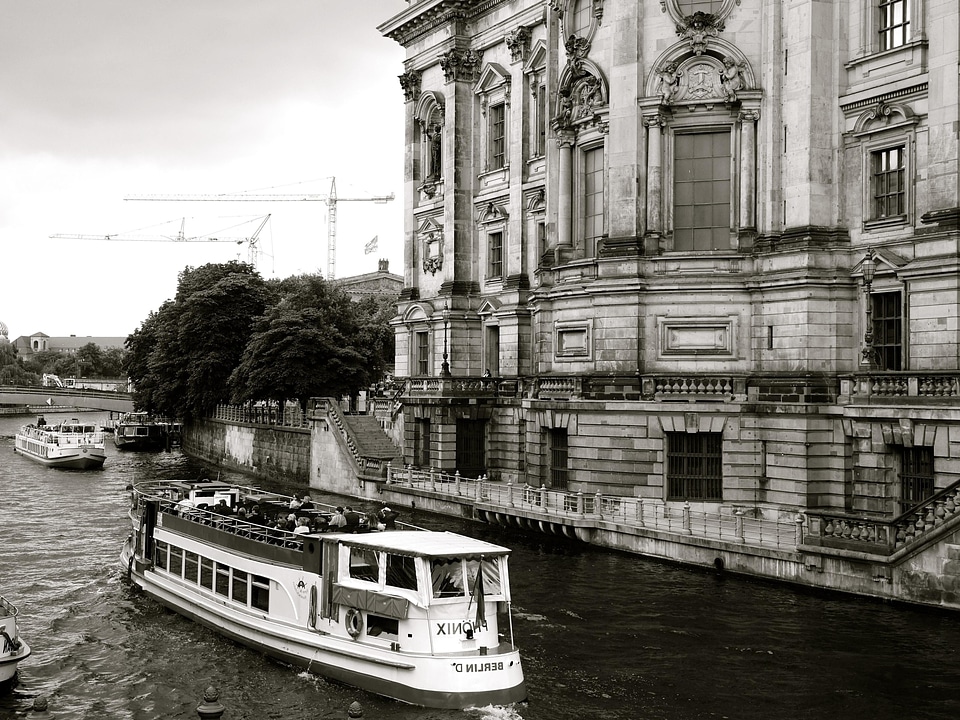 Architecture black and white boat
