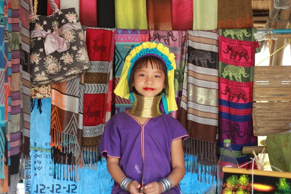 Asia beautiful child