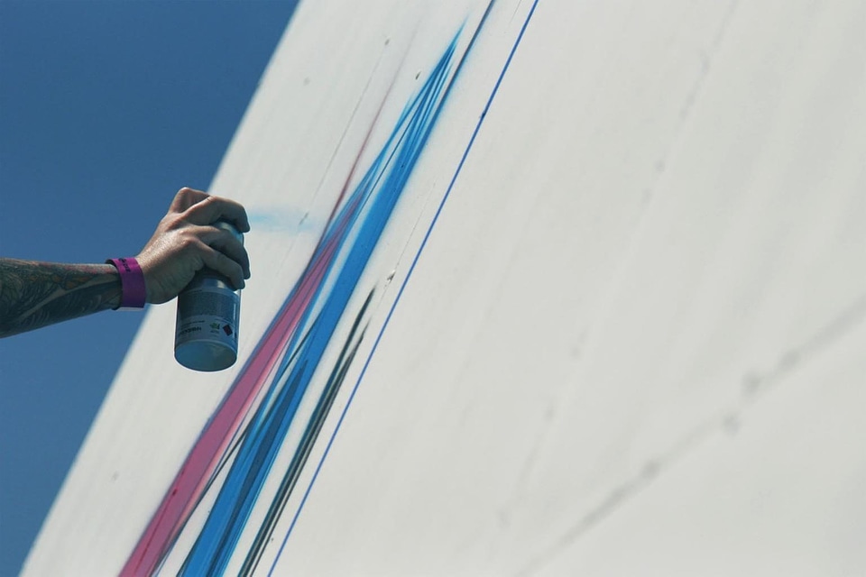 Color finger graffiti