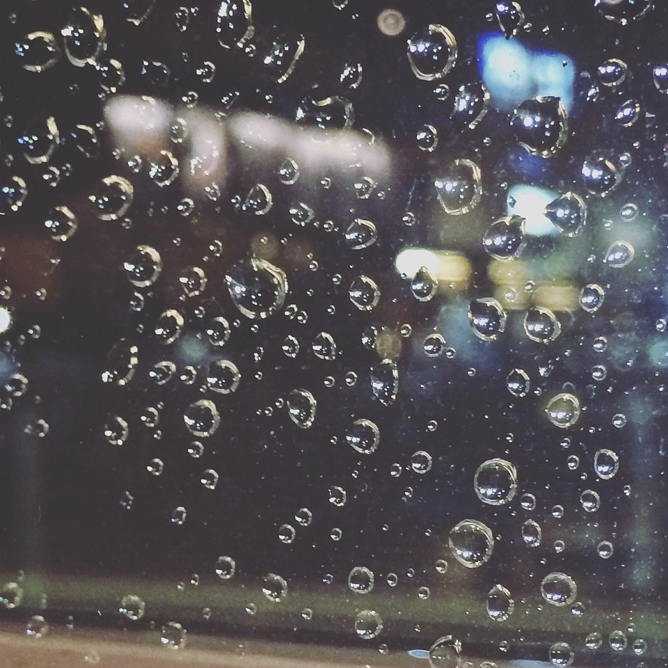 Bubble dew droplet