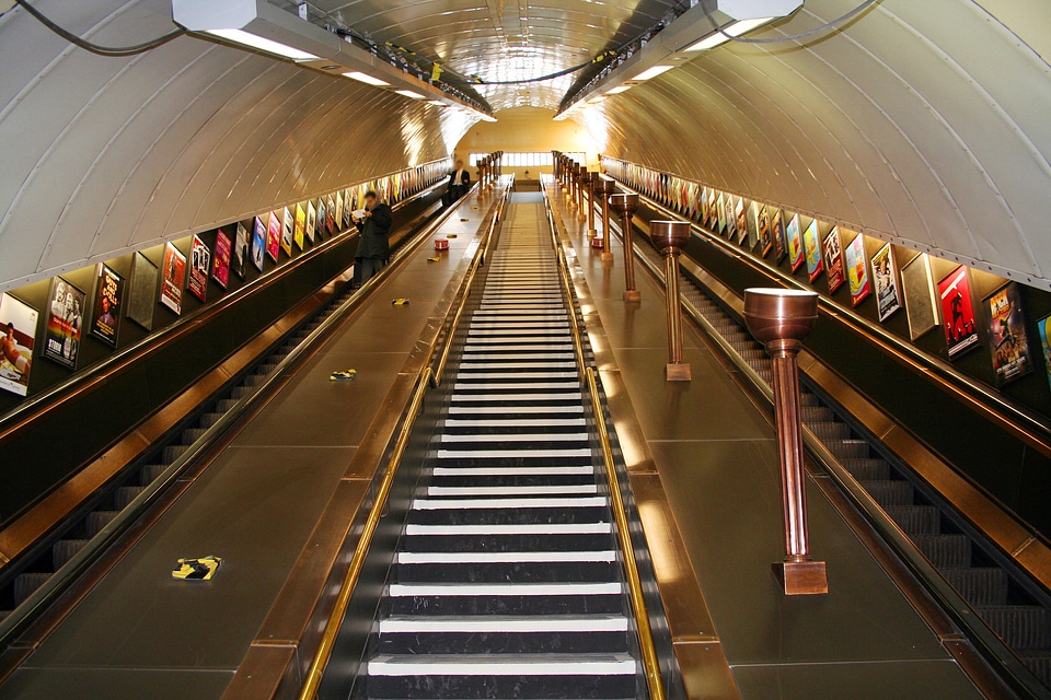 Train track underground