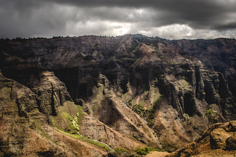 Canyon cliff desert photo