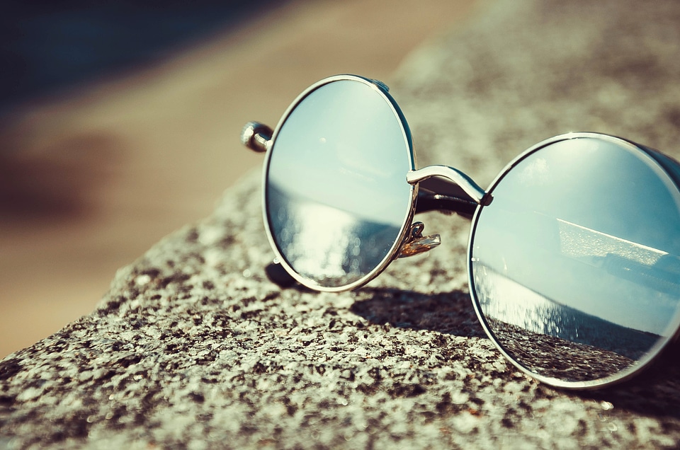 Fashion glass mirror