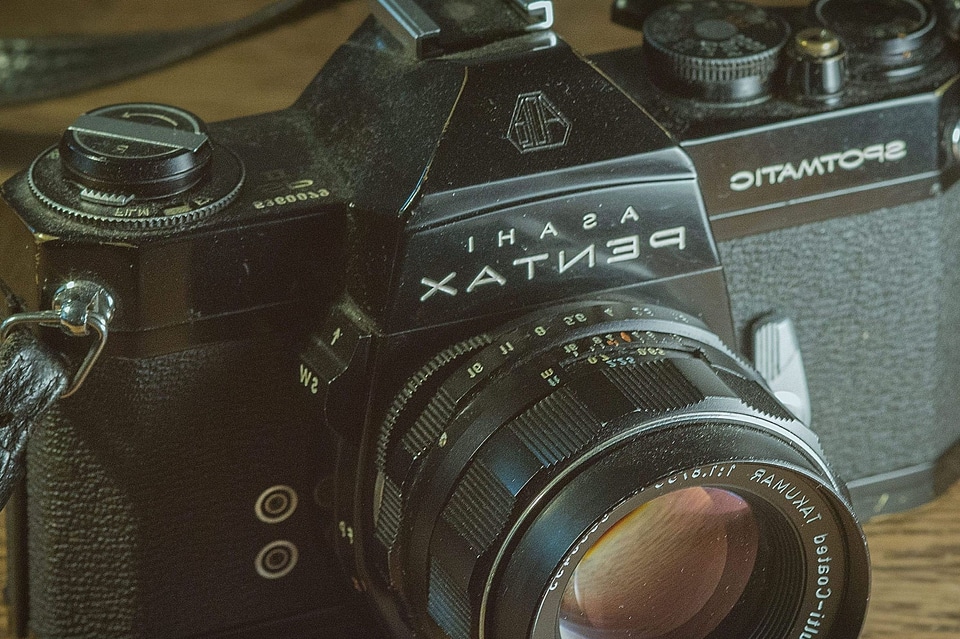 Analog black detail