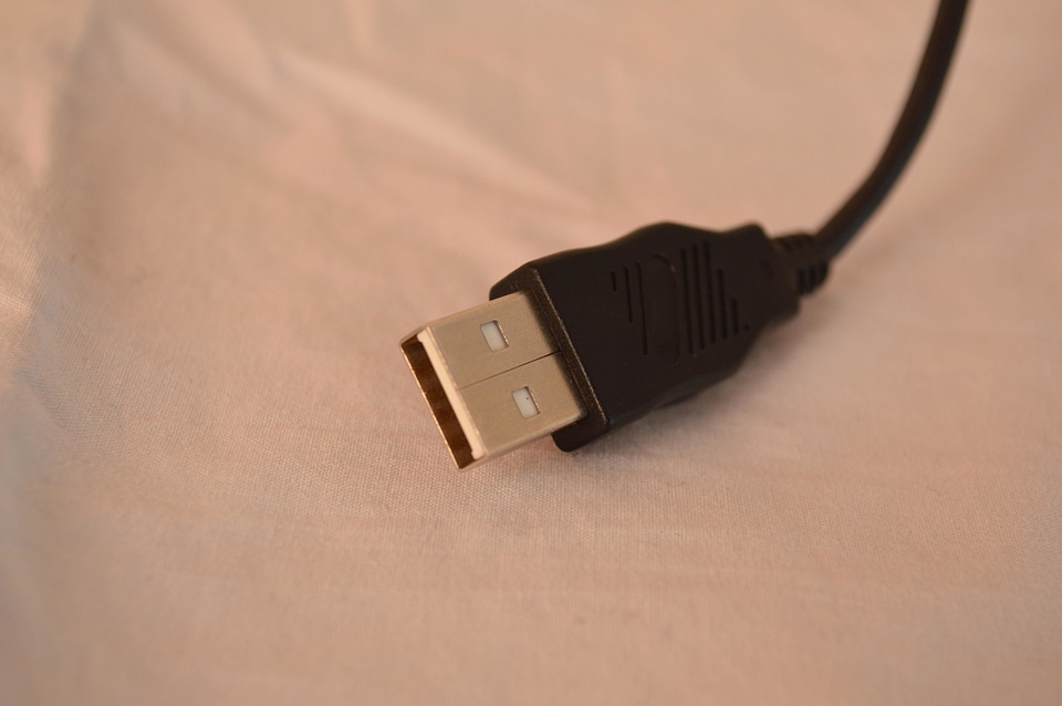 Black cable computer
