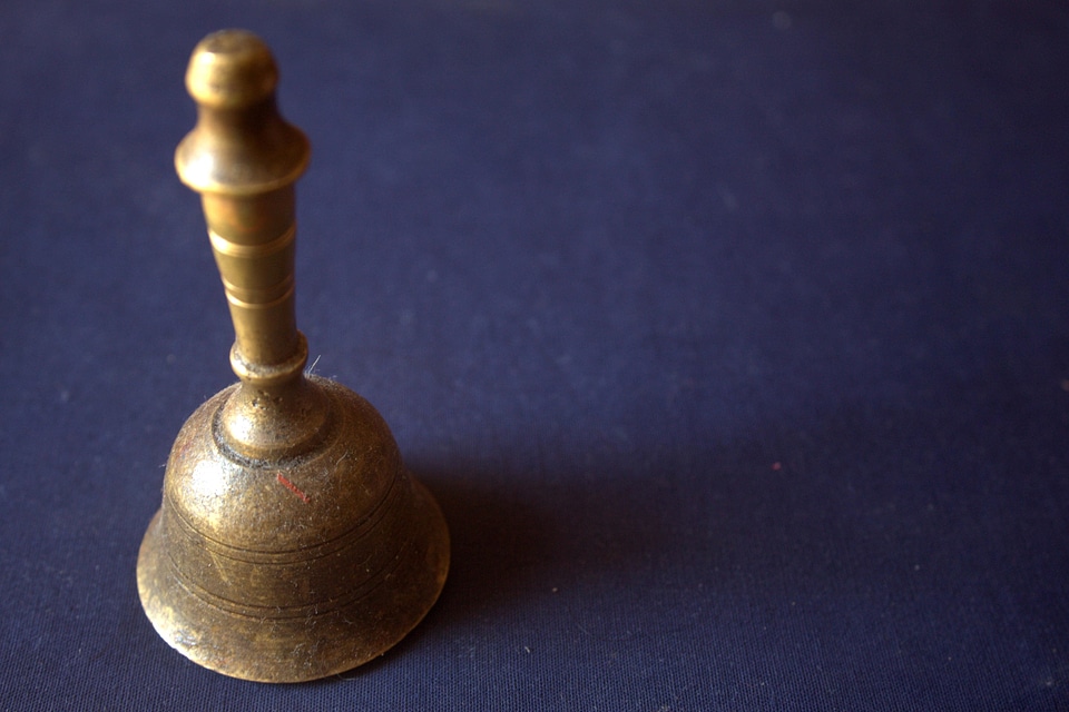 Bell bronze ceremony
