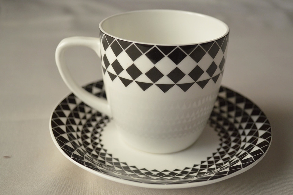 Beverage caffeine ceramics