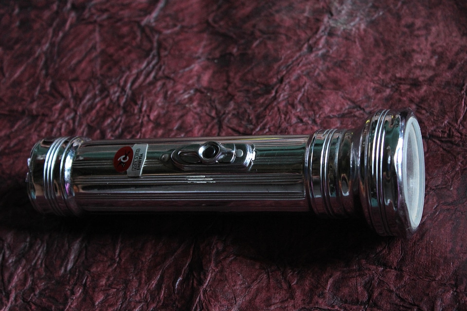 Dark electricity hand tool