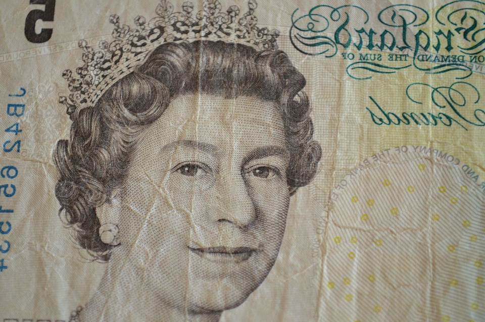 Bank banking cash