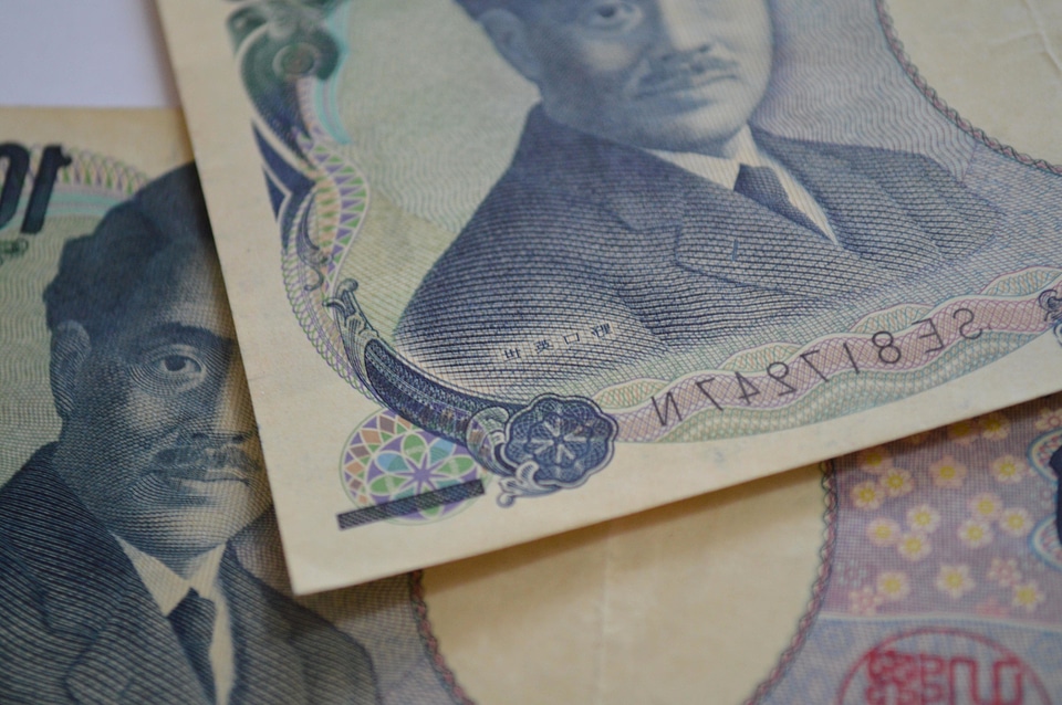 Bank banking cash