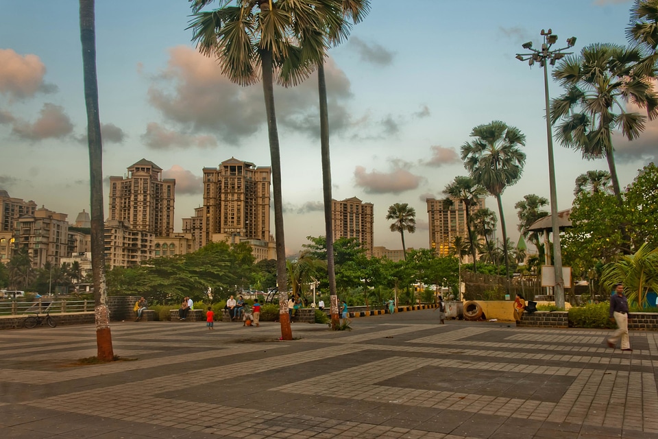 Ancient architecture avenue